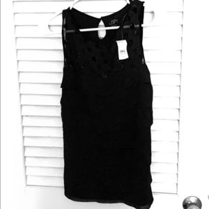 Blouse fun, fancy! Shear at top with polka dots